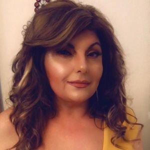 Meet your Posher, Diana